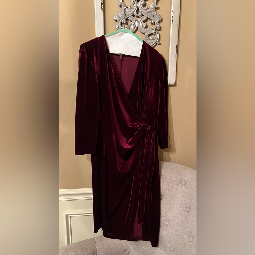 Burgundy Anne Klein Velvet Midi Dress